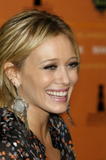 http://img12.imagevenue.com/loc776/th_17929_Hilary_Duff_RodeoDriveWalkOnStyleAward_250908_1_122_776lo.jpg
